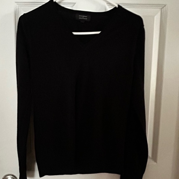 Banana Republic Black V-Neck Sweater Small - Picture 1 of 4